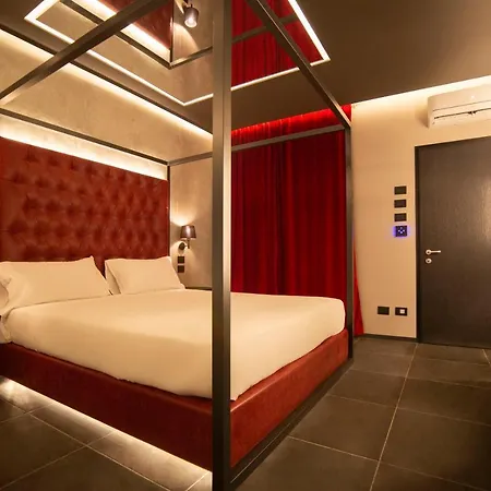 Charlie Motel
