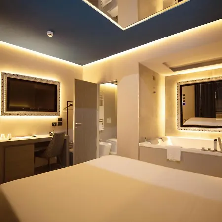 Motel Charlie 4*