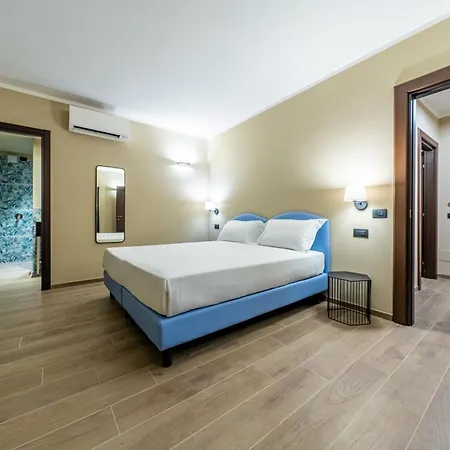 Motel Charlie 4*